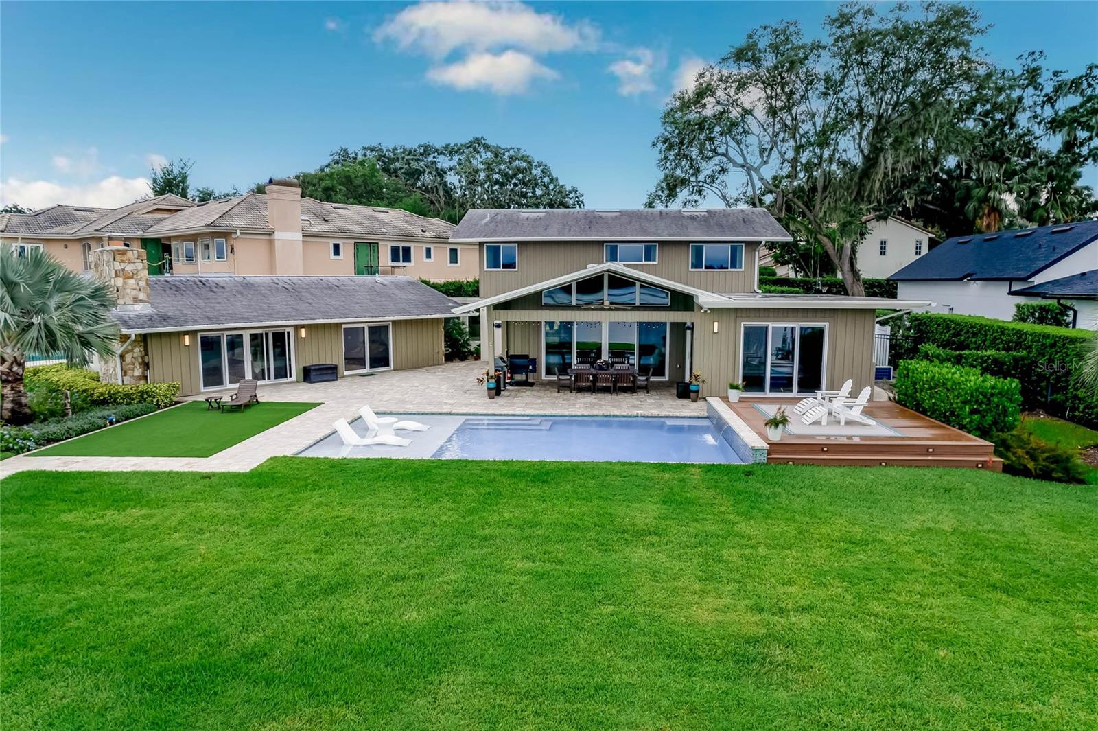 WATERBRIDGE - Residential