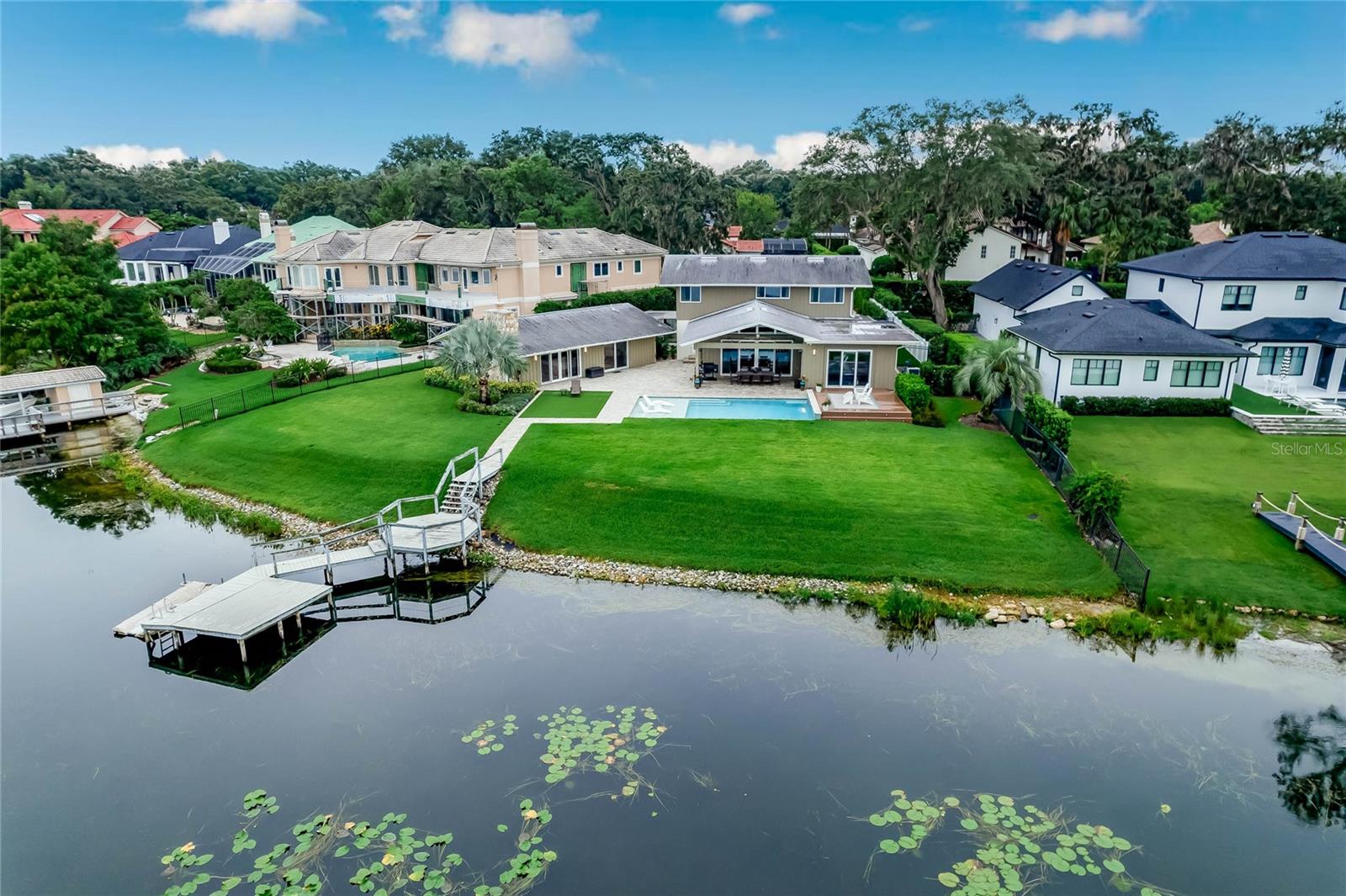 WATERBRIDGE - Residential