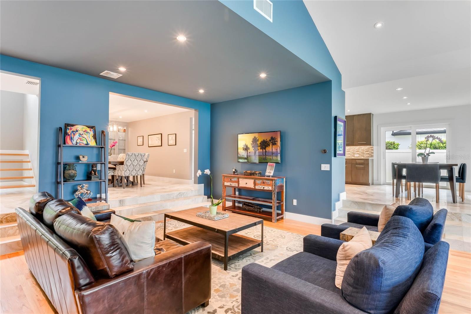 WATERBRIDGE - Residential