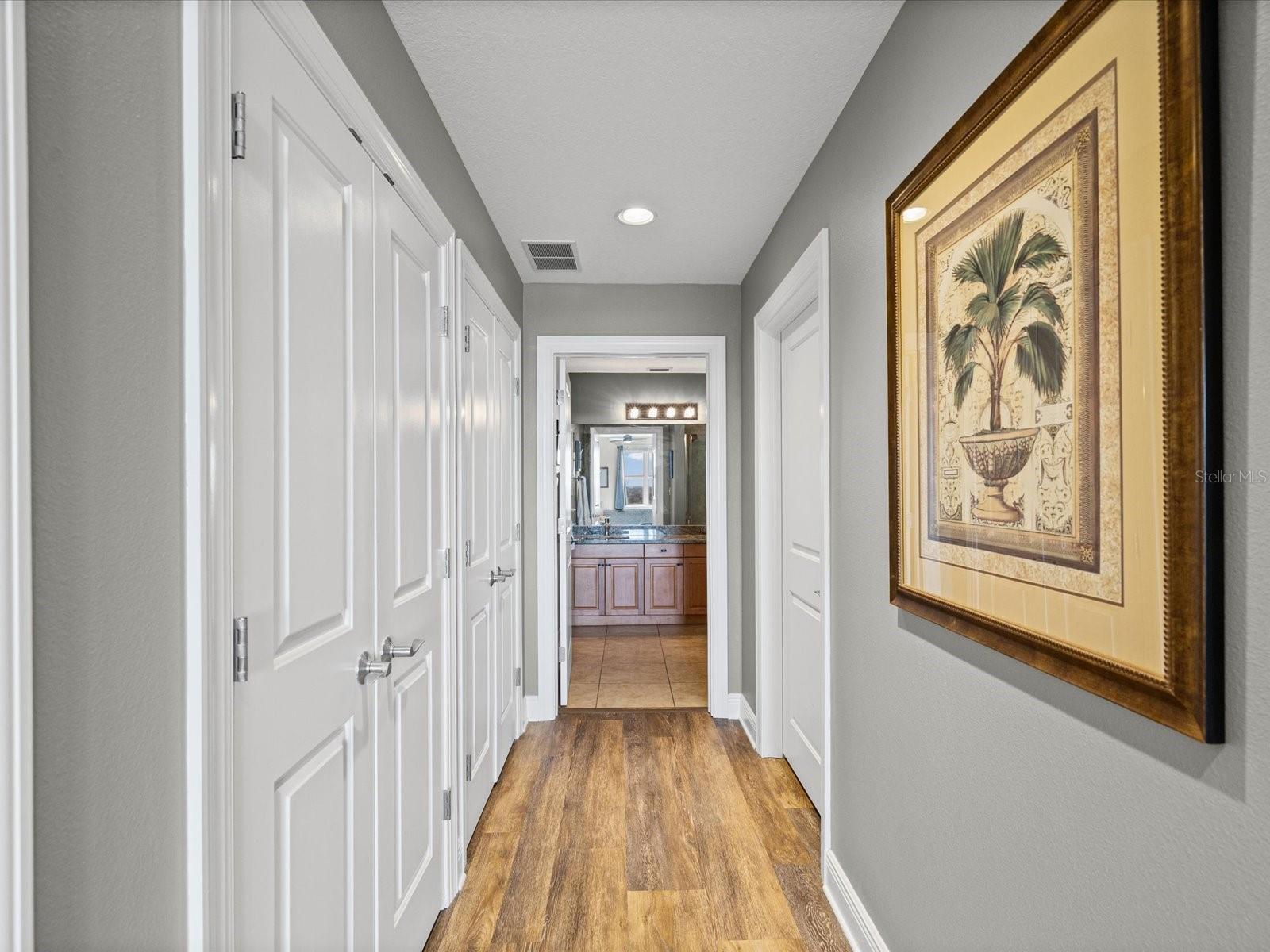 STATION SQUARE CONDO - Residential