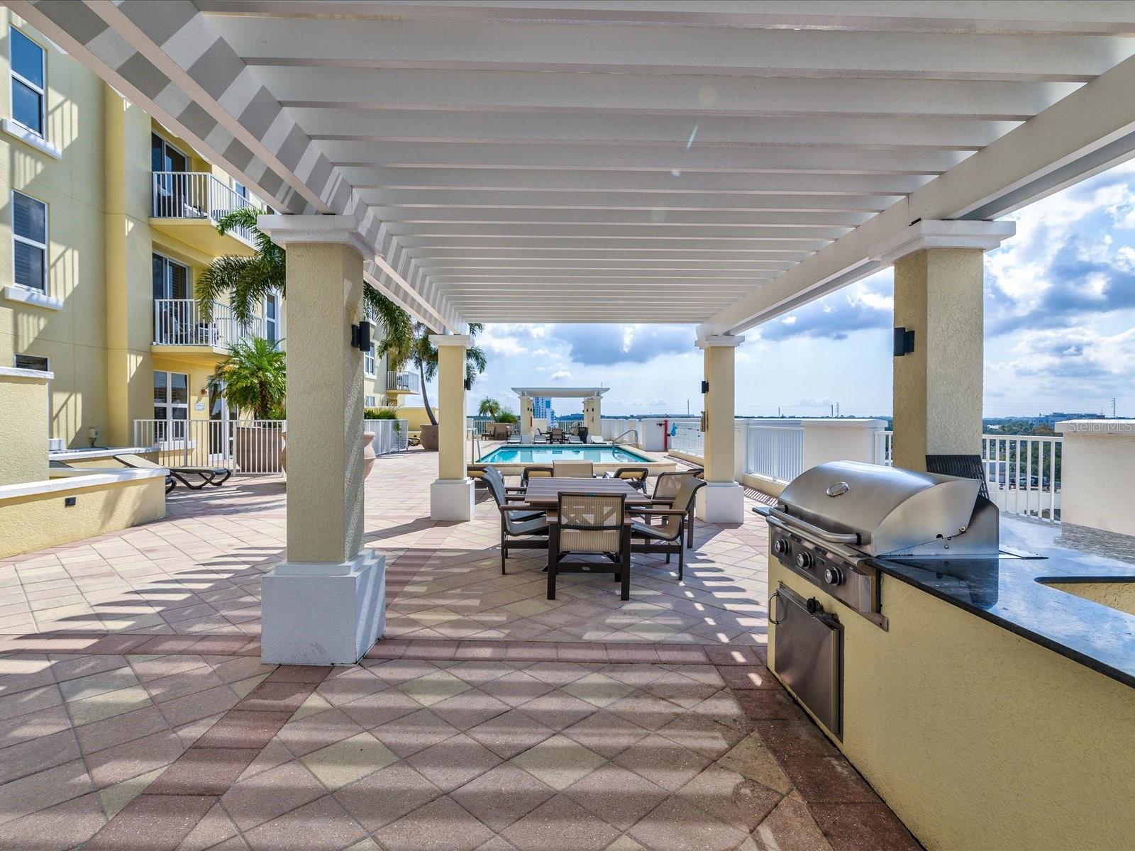 STATION SQUARE CONDO - Residential