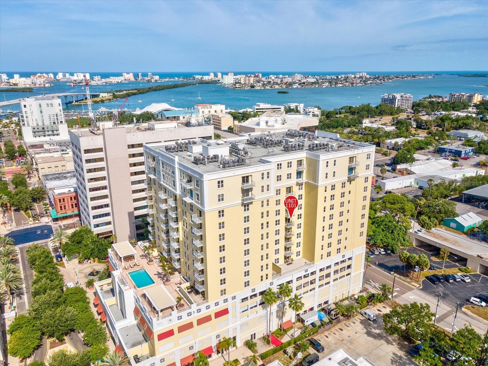 STATION SQUARE CONDO - Residential