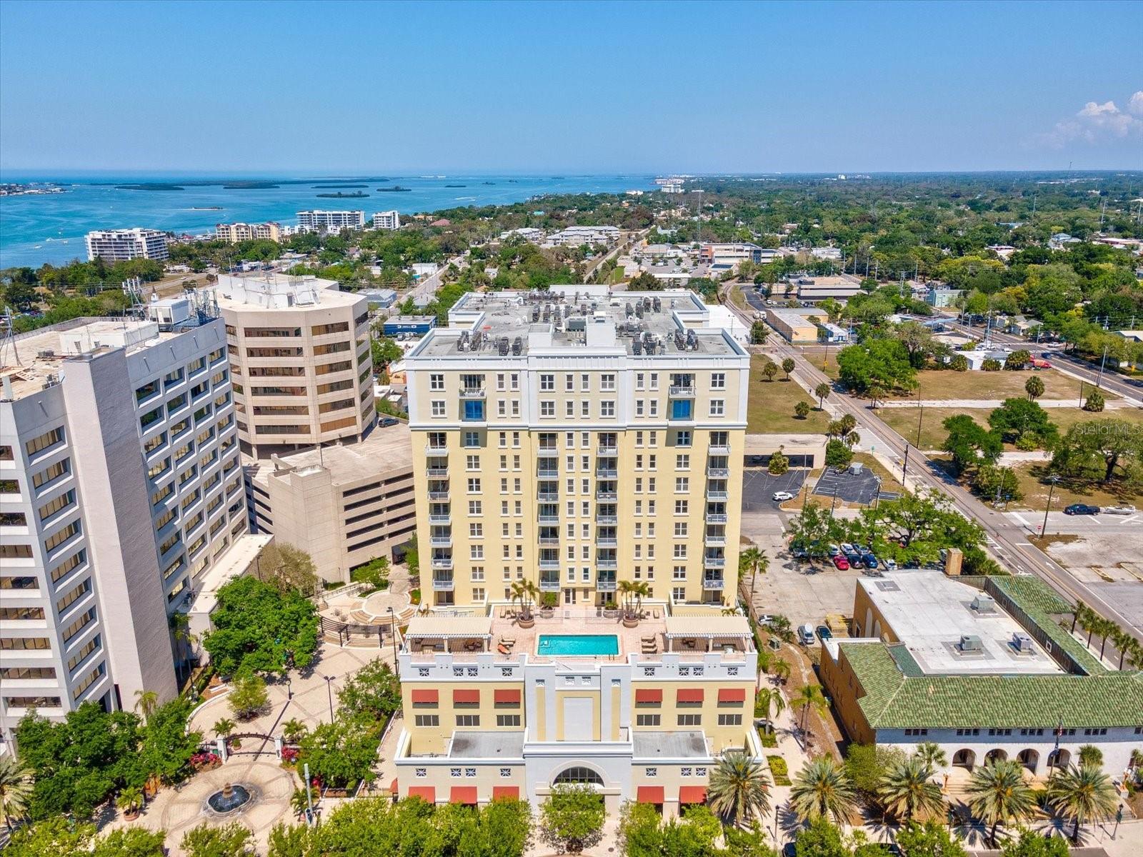 STATION SQUARE CONDO - Residential