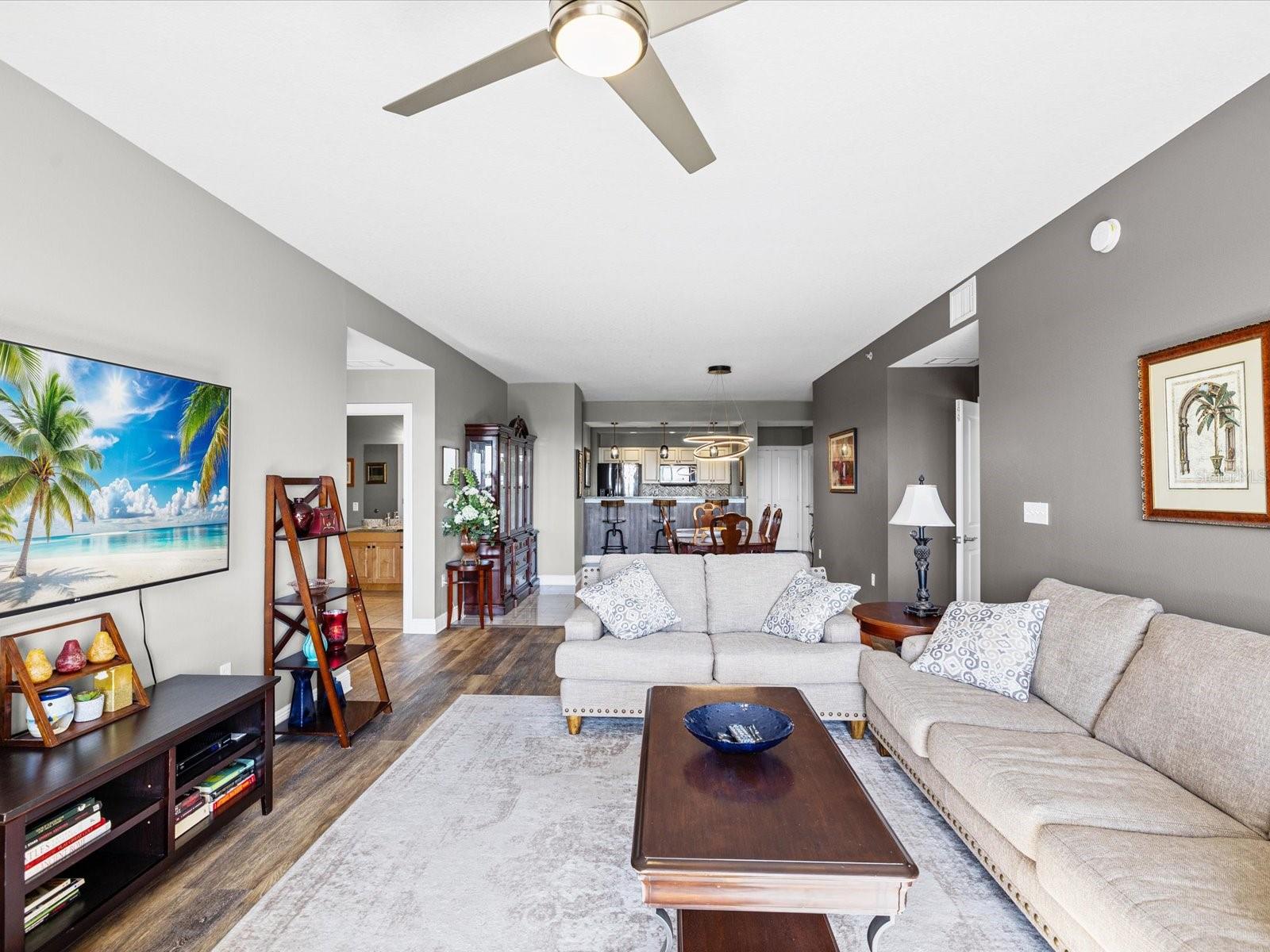 STATION SQUARE CONDO - Residential