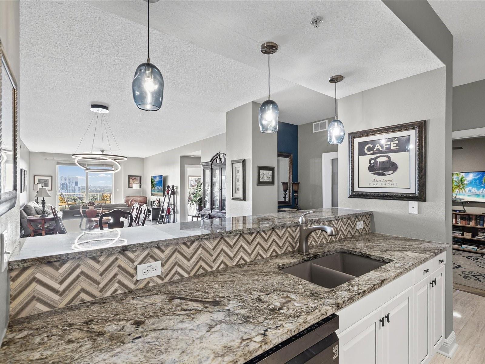 STATION SQUARE CONDO - Residential