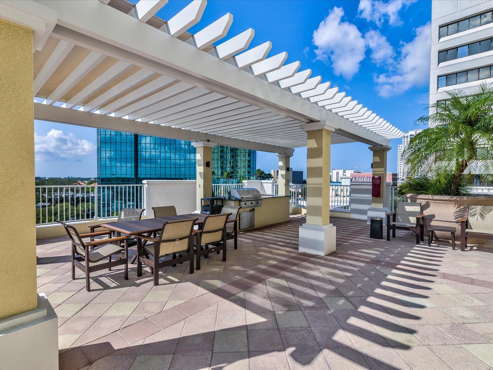 STATION SQUARE CONDO - Residential