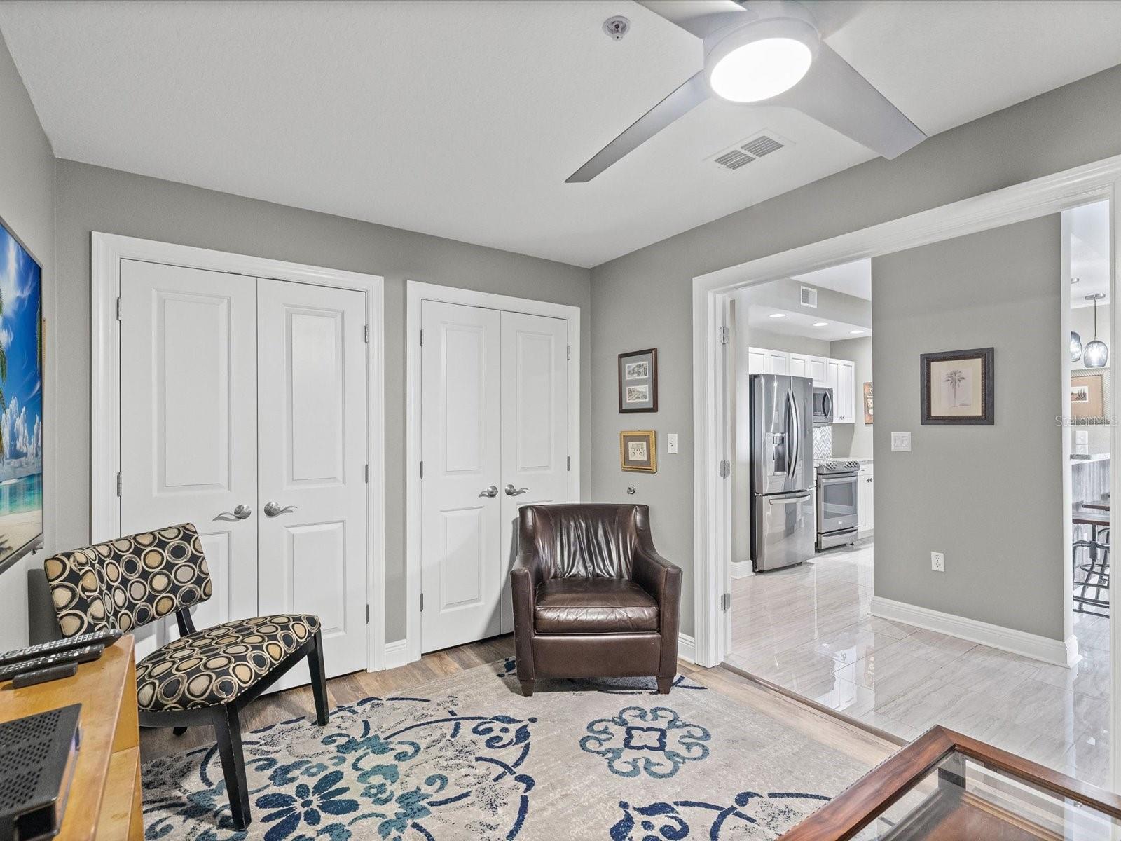 STATION SQUARE CONDO - Residential