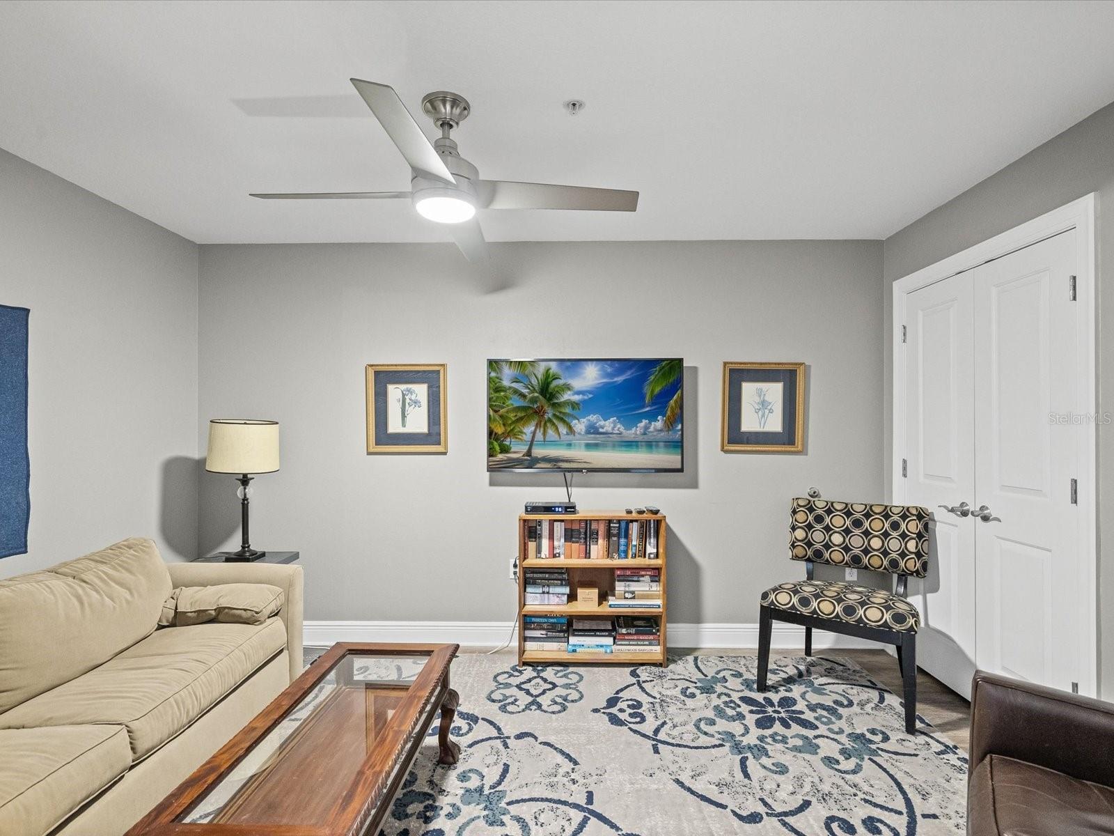 STATION SQUARE CONDO - Residential