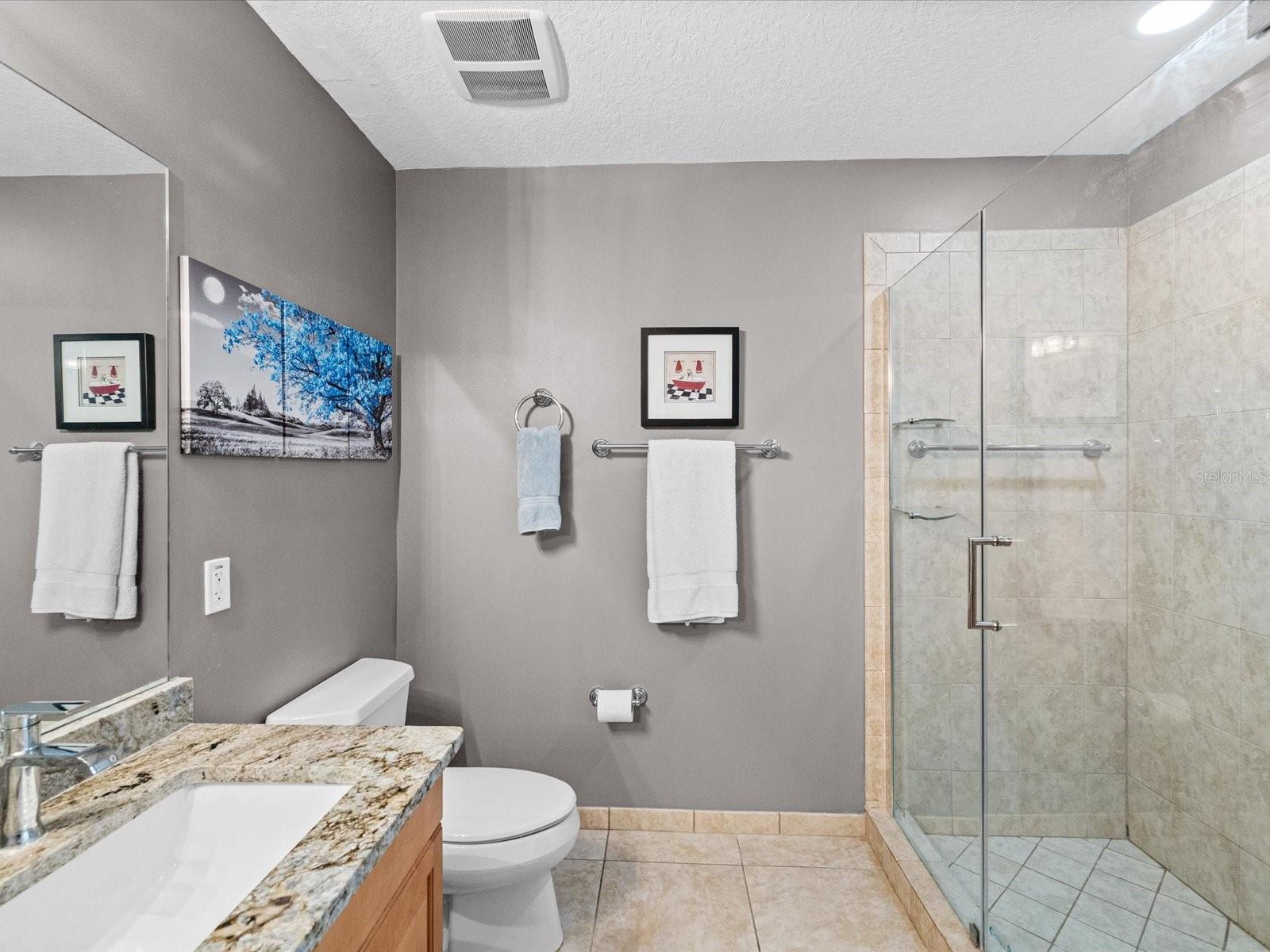 STATION SQUARE CONDO - Residential
