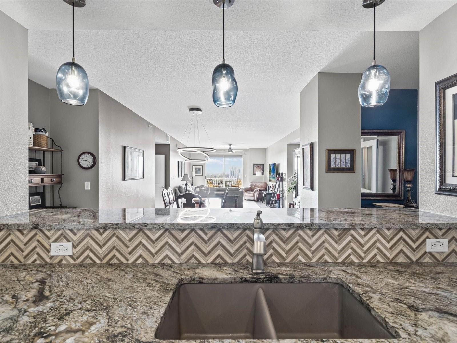 STATION SQUARE CONDO - Residential