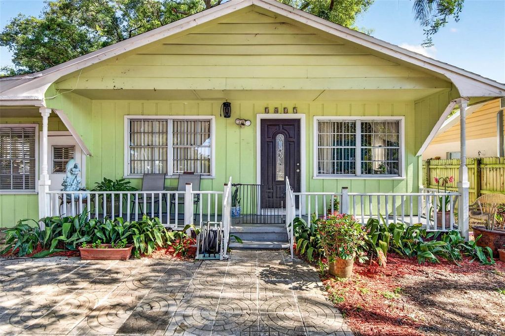 Photo of 1417 W Yukon Street, Tampa, FL 33604 (MLS # TB8491428)