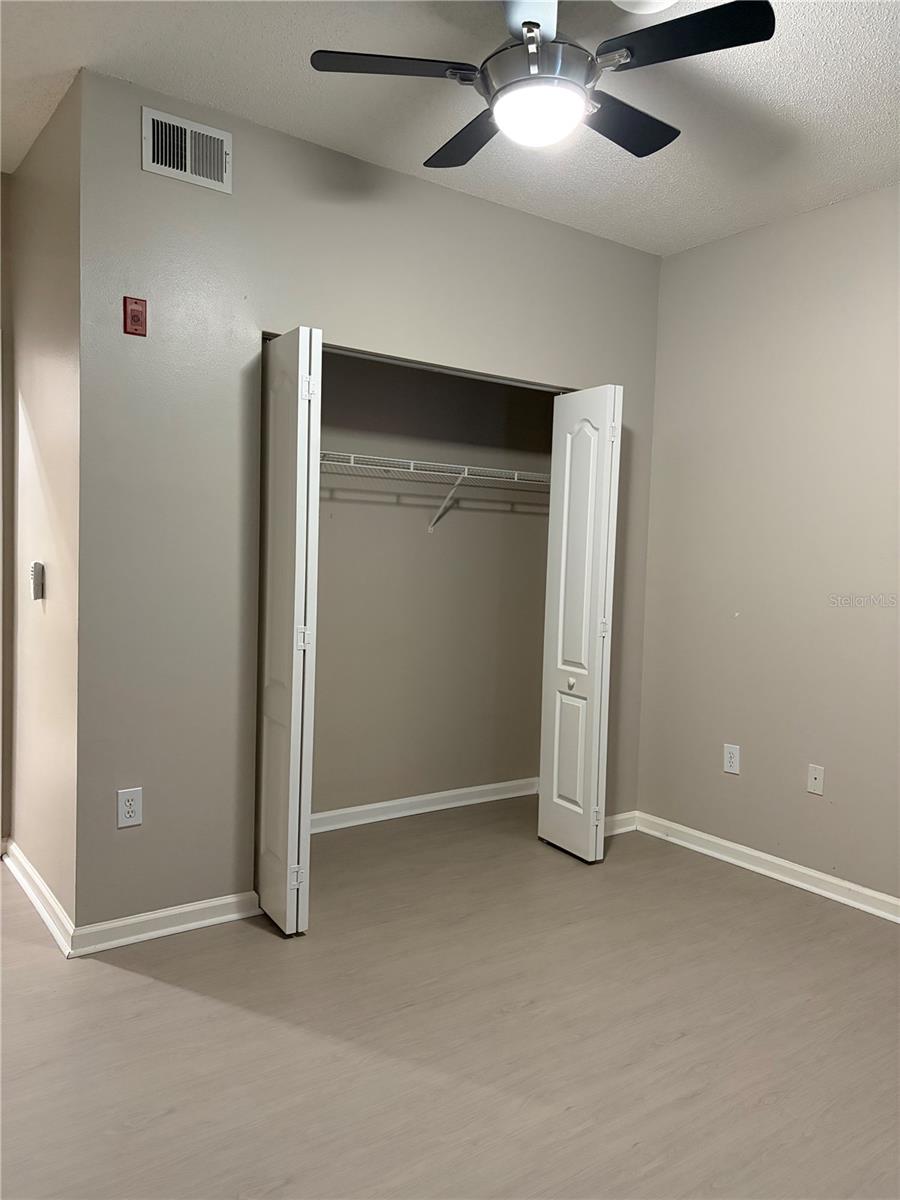 VILLANOVA AT HUNTERS CREEK - Residential Lease