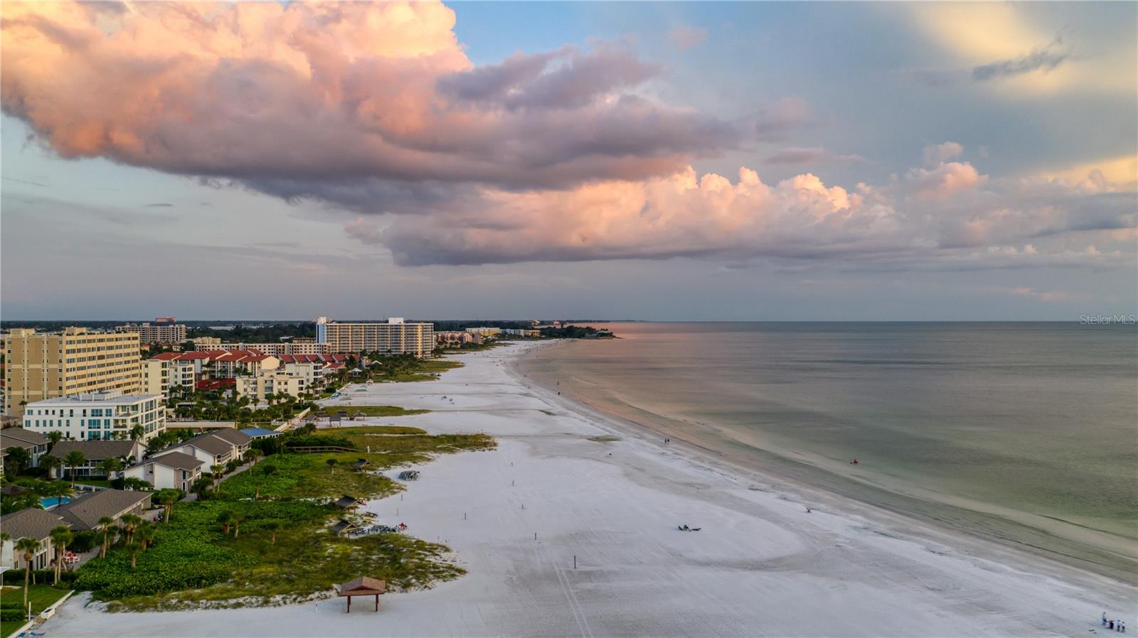 PALM BAY CLUB II - Residential Lease