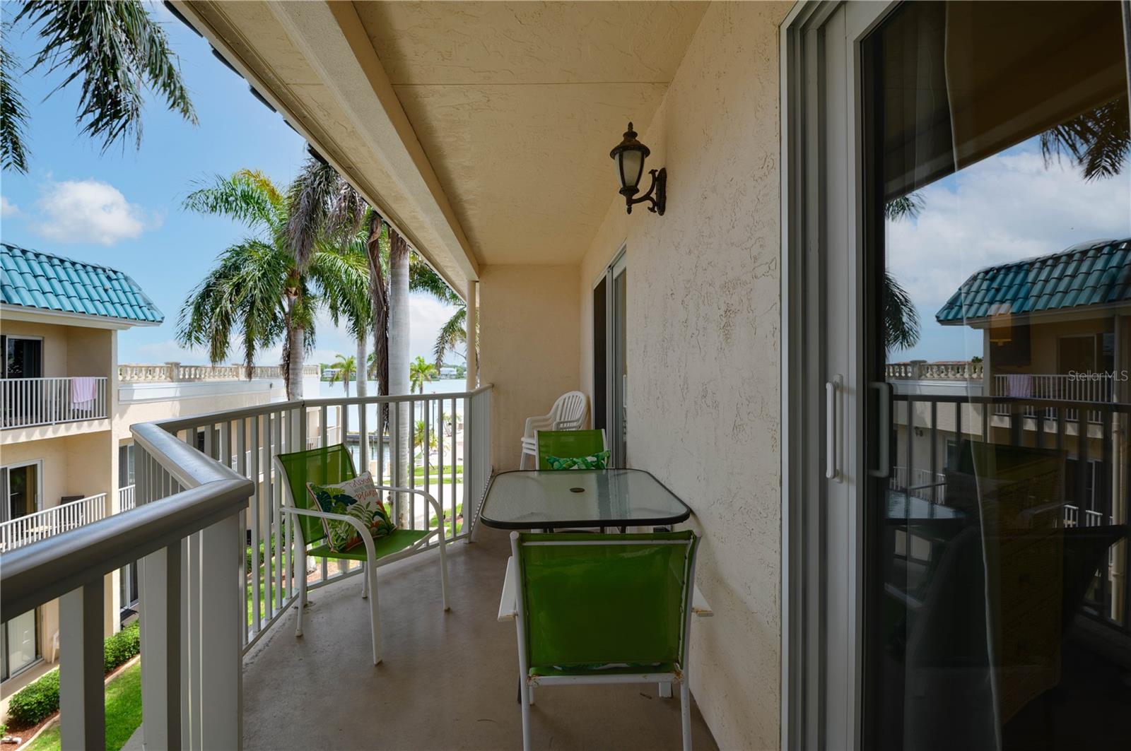 PALM BAY CLUB II - Residential Lease