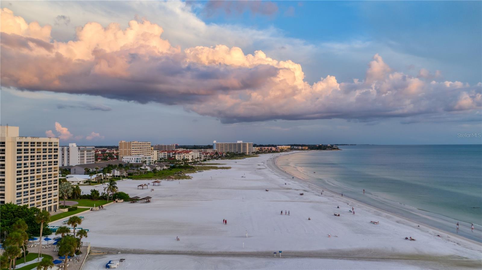 PALM BAY CLUB II - Residential Lease
