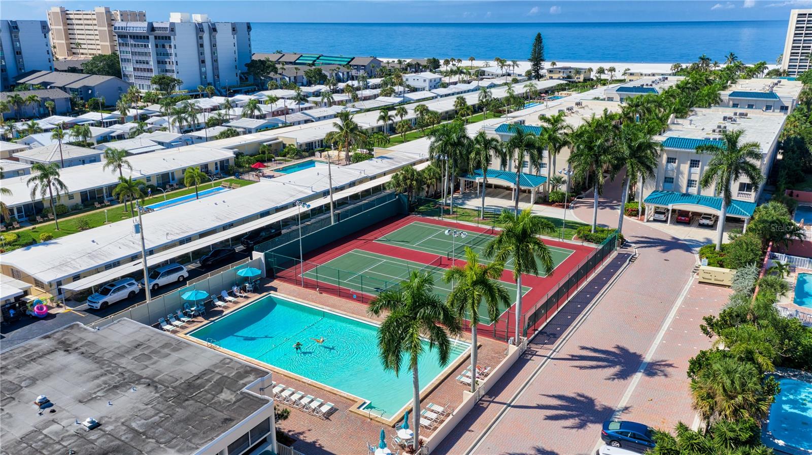PALM BAY CLUB II - Residential Lease