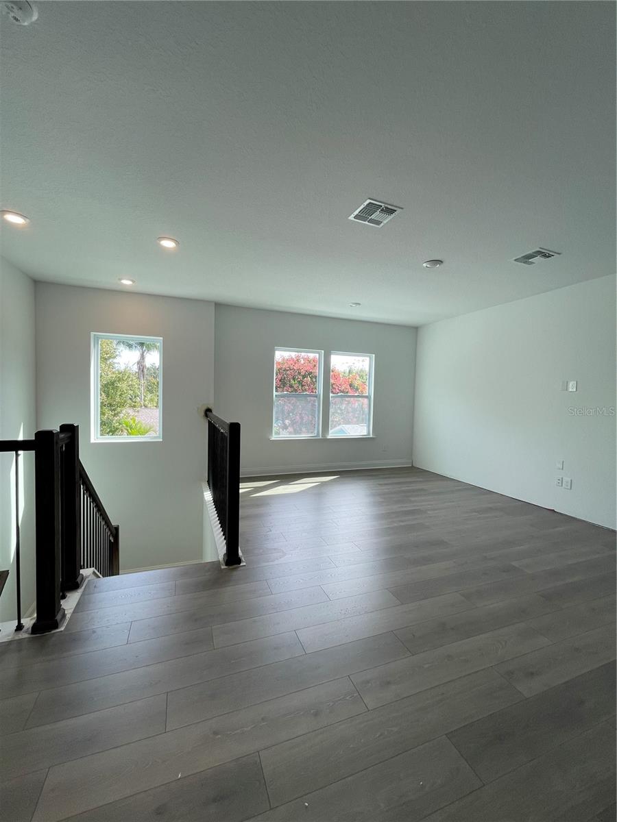 OAK RIDGE - Residential