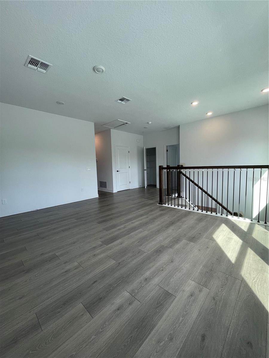 OAK RIDGE - Residential