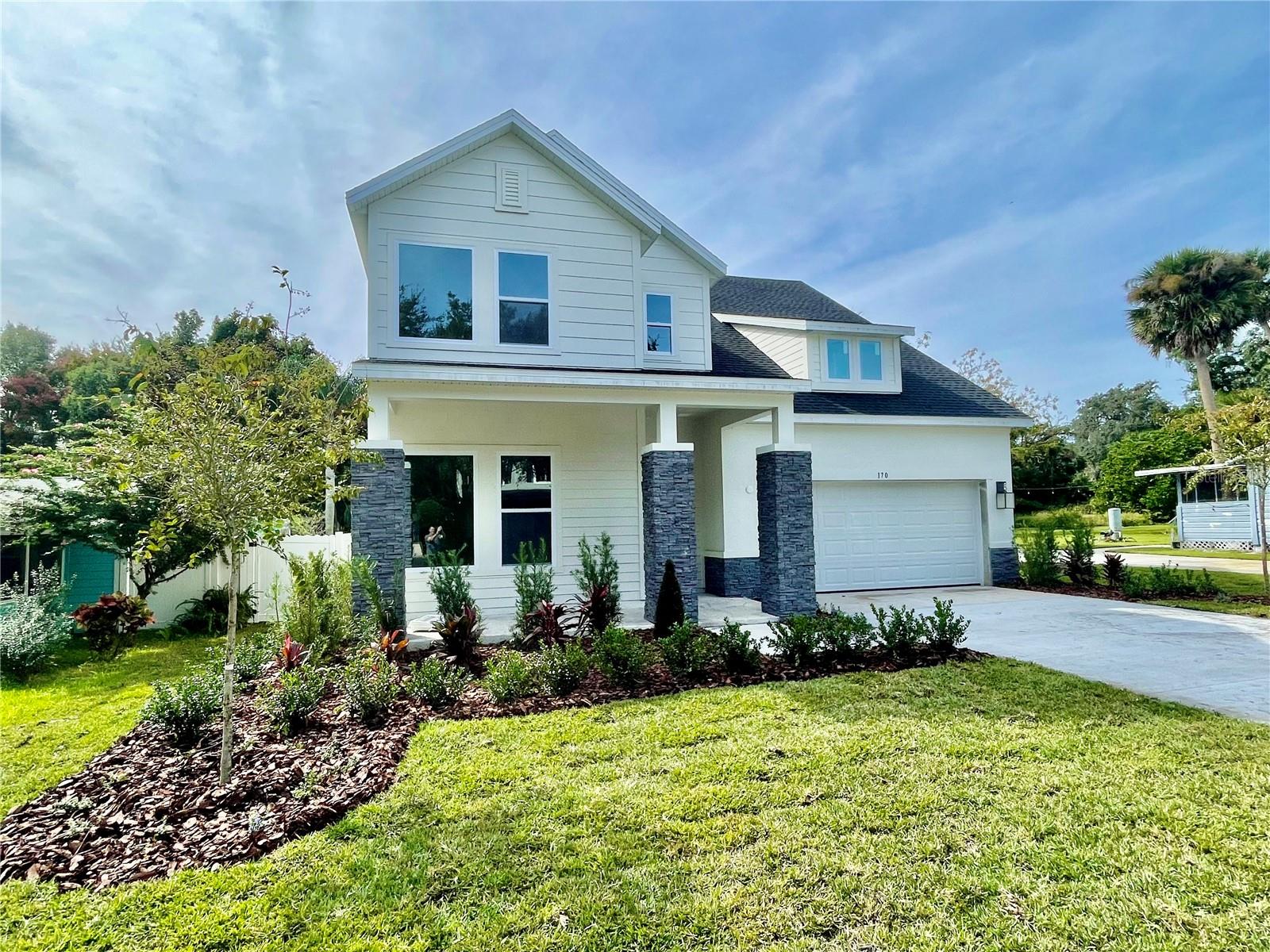 OAK RIDGE - Residential