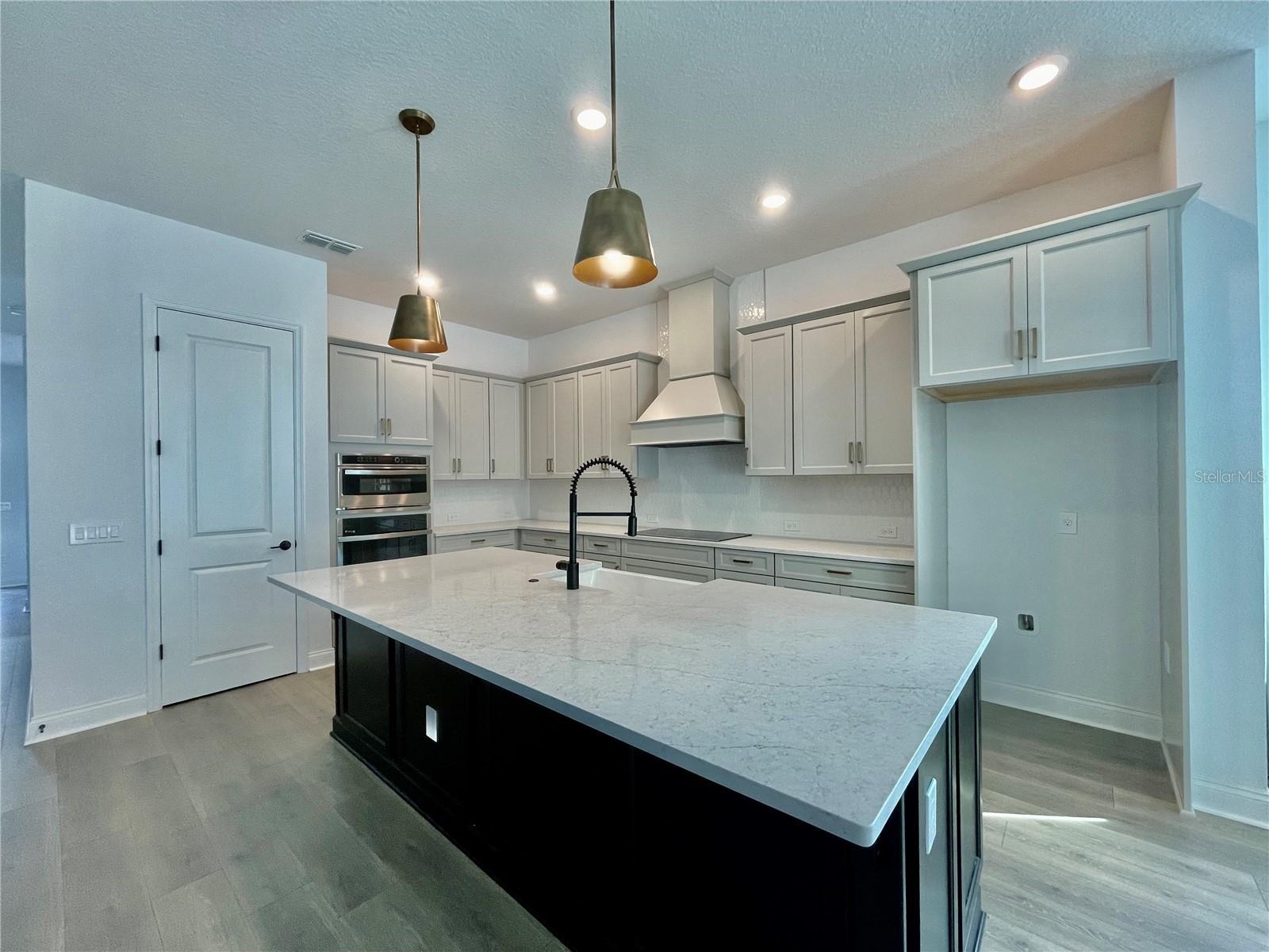 OAK RIDGE - Residential