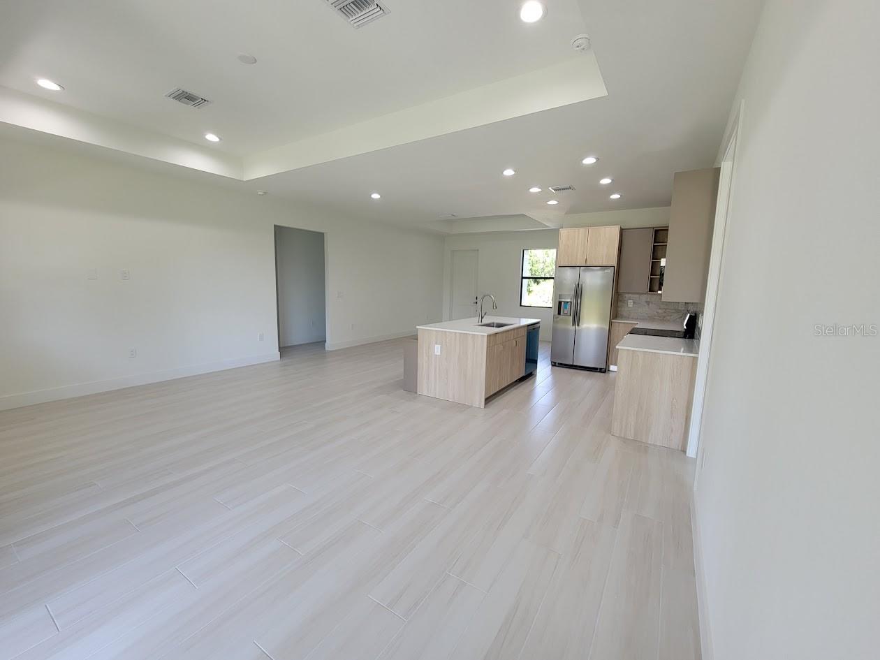 5115 FOXHALL ROAD