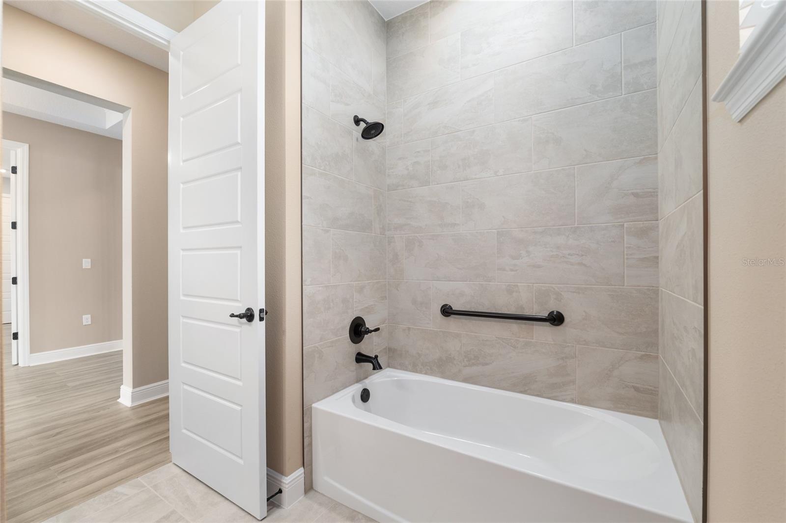 CANDLER HILLS - Residential