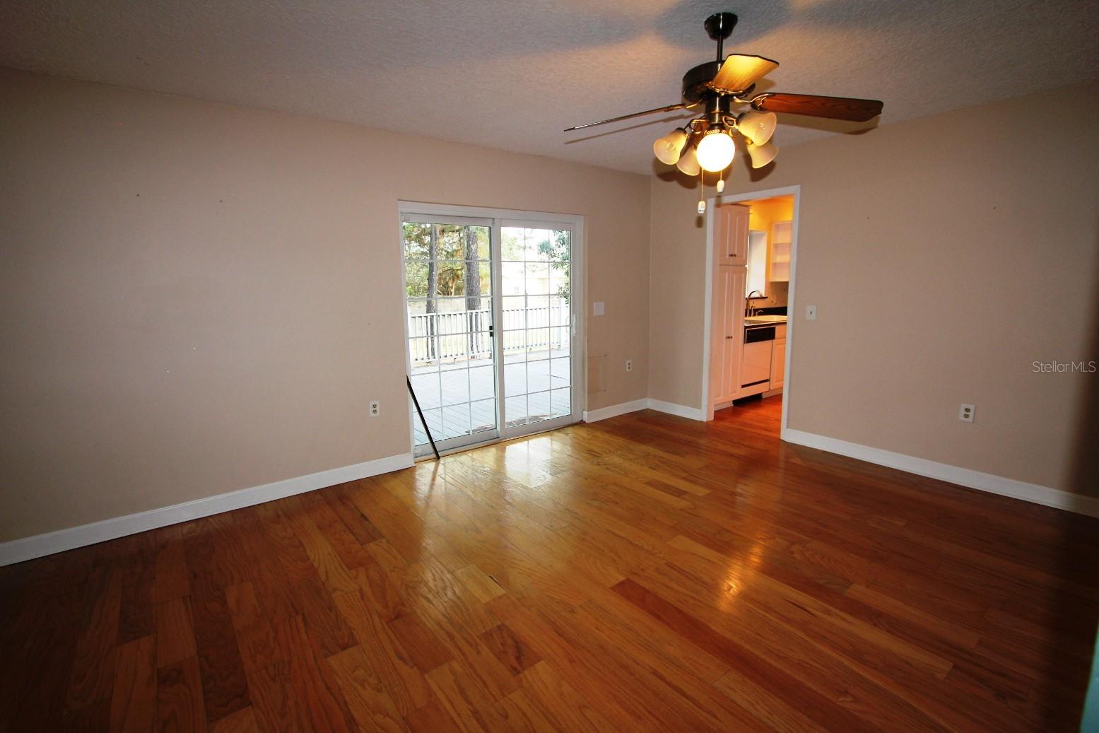 WOODLANDS WINDERMERE - Residential Lease