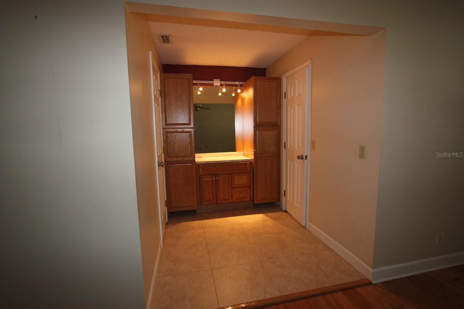 WOODLANDS WINDERMERE - Residential Lease