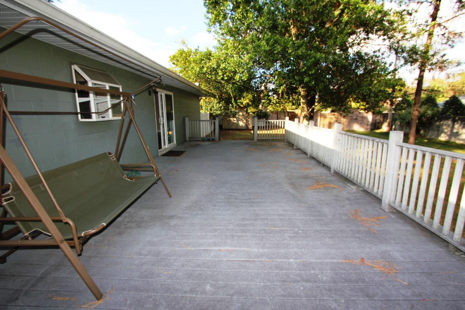 WOODLANDS WINDERMERE - Residential Lease