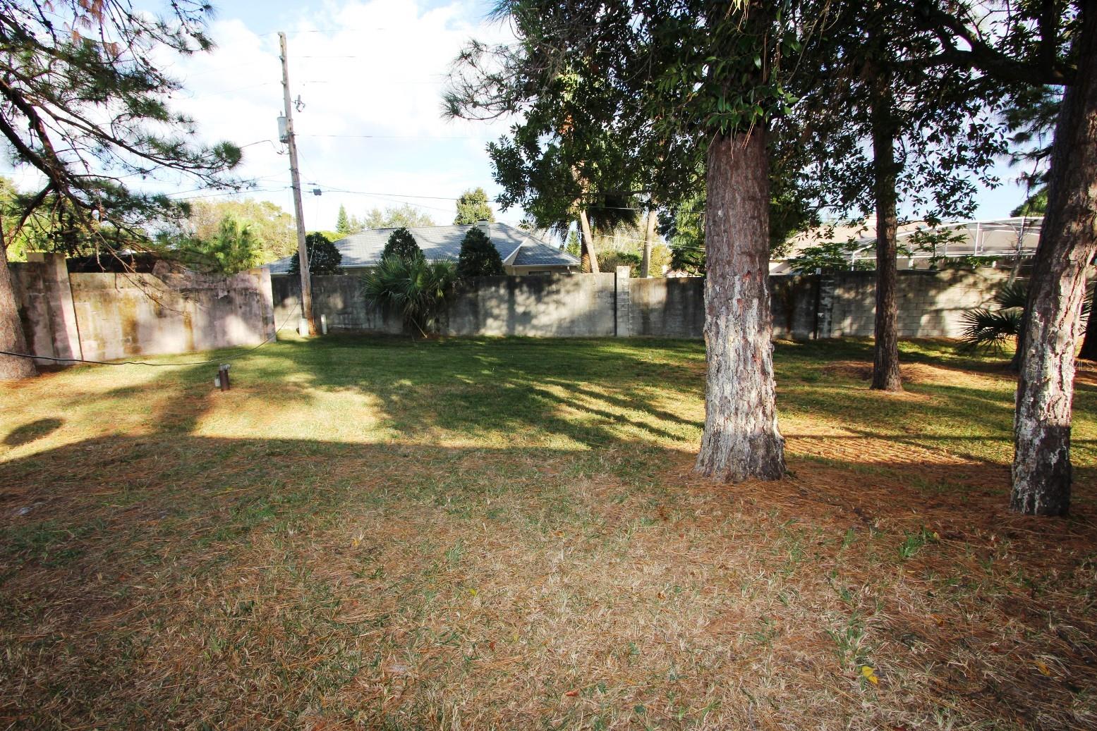 WOODLANDS WINDERMERE - Residential Lease