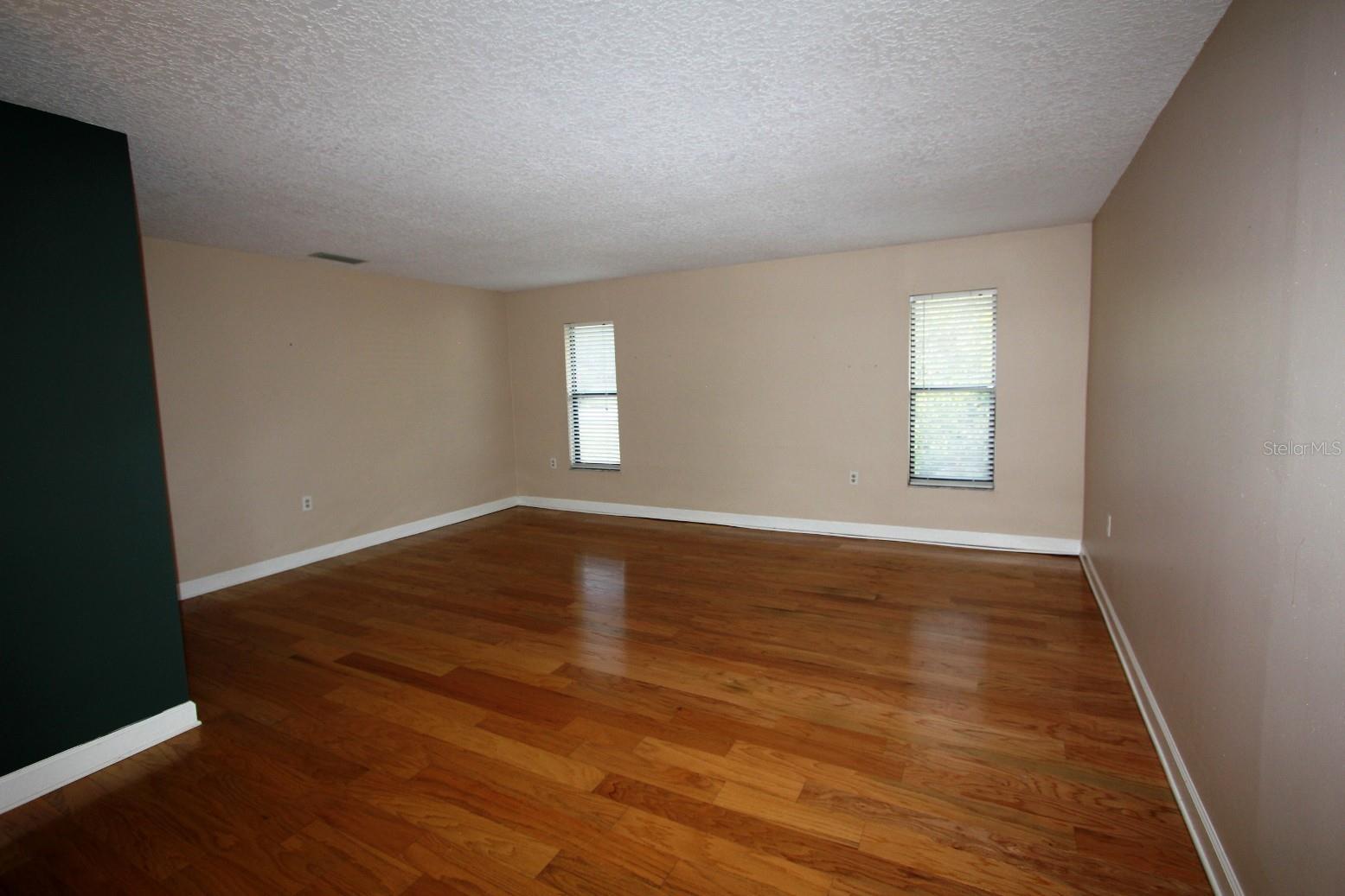 WOODLANDS WINDERMERE - Residential Lease