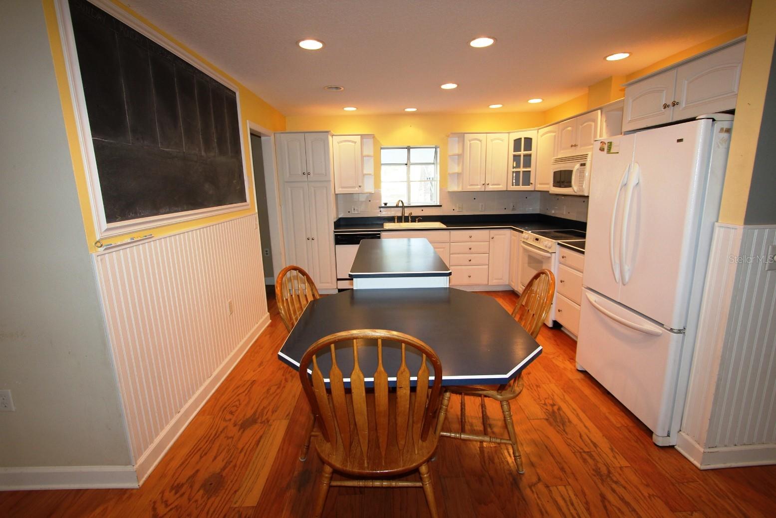 WOODLANDS WINDERMERE - Residential Lease