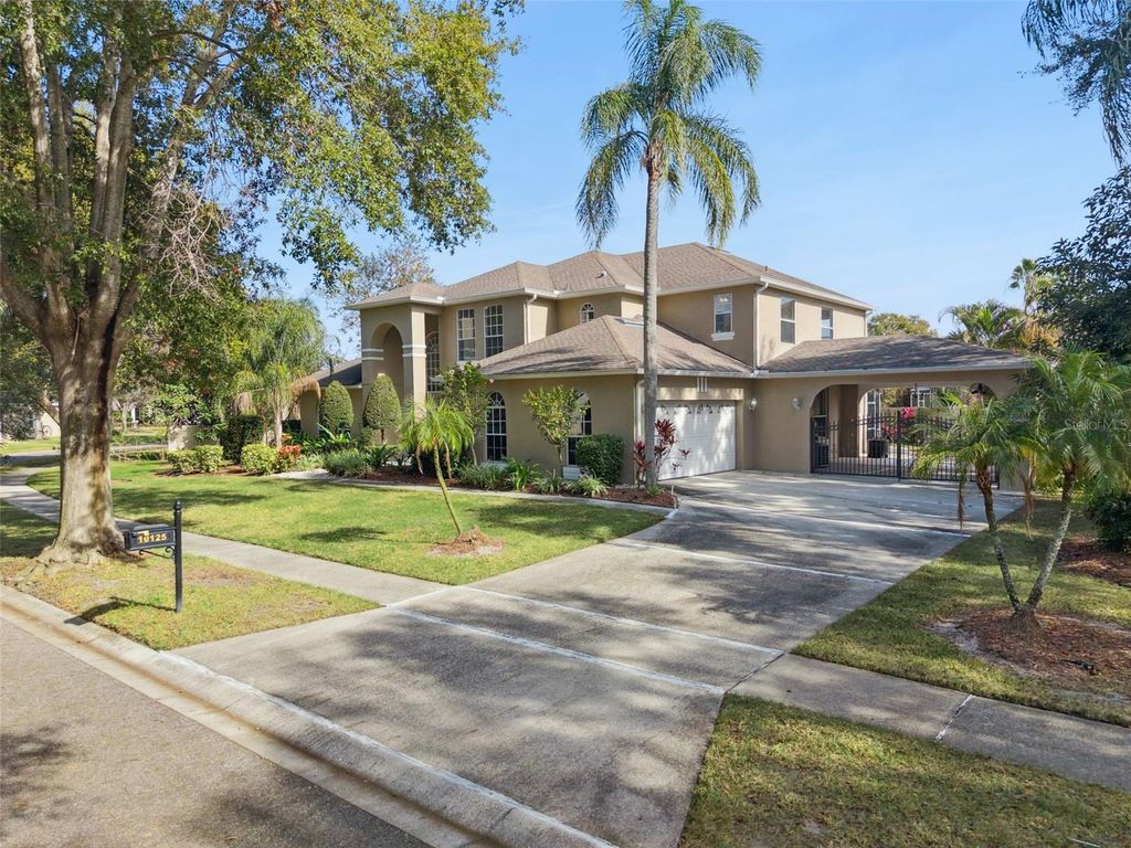 Photo of 10125 Foxhurst Court, Orlando, FL 32836 (MLS # O6374768)
