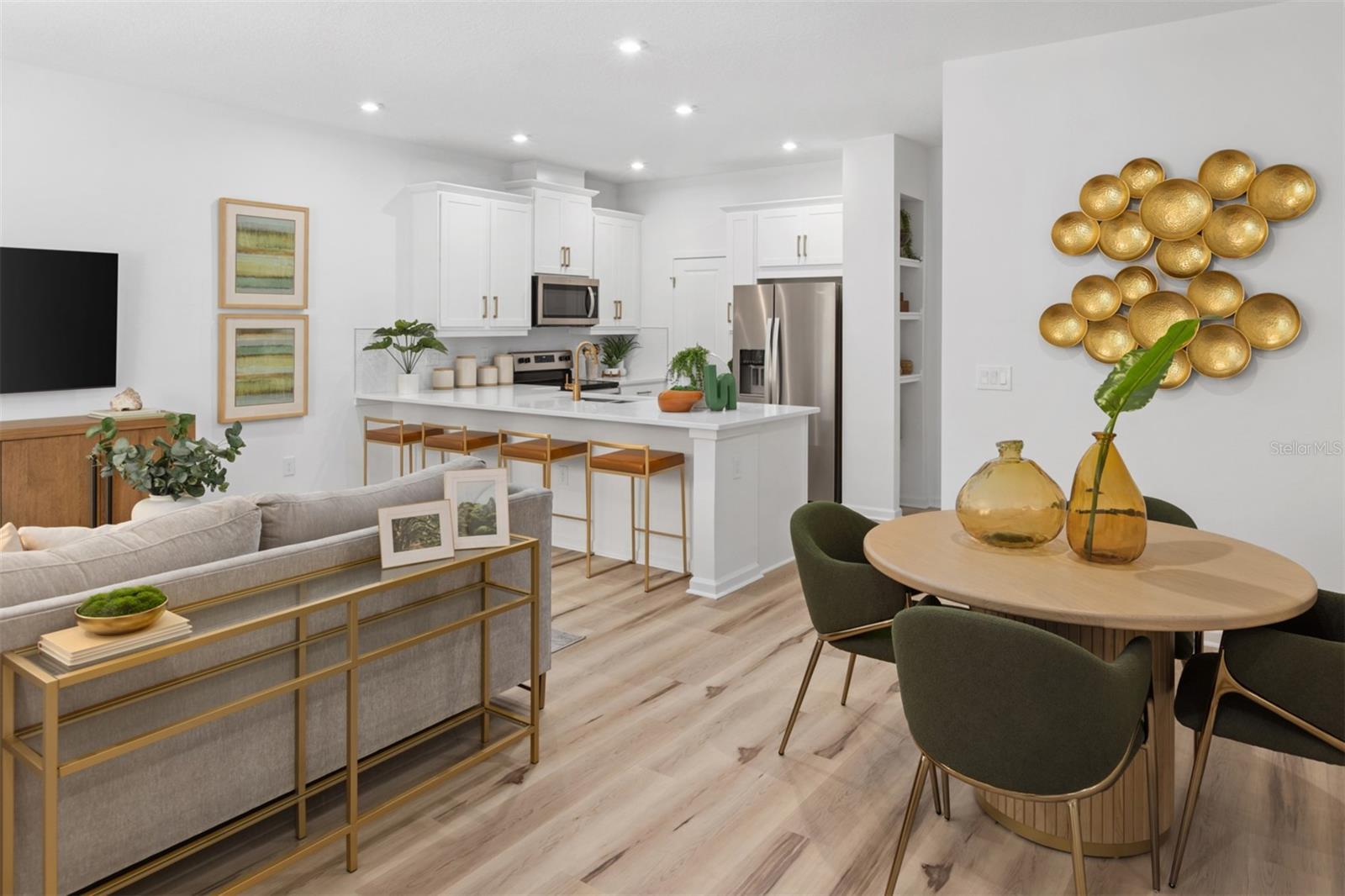 233 SPINDLE PALM COVE