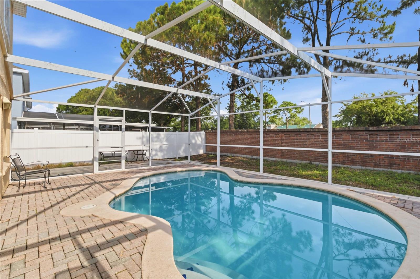 SANDPOINT AT MEADOW WOODS - Residential Lease