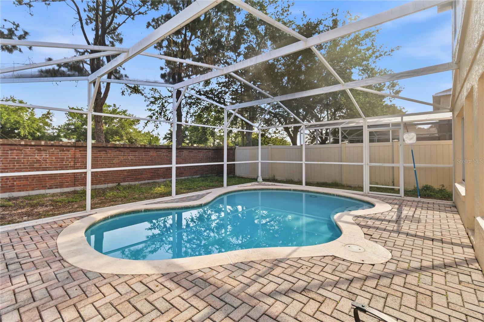 SANDPOINT AT MEADOW WOODS - Residential Lease