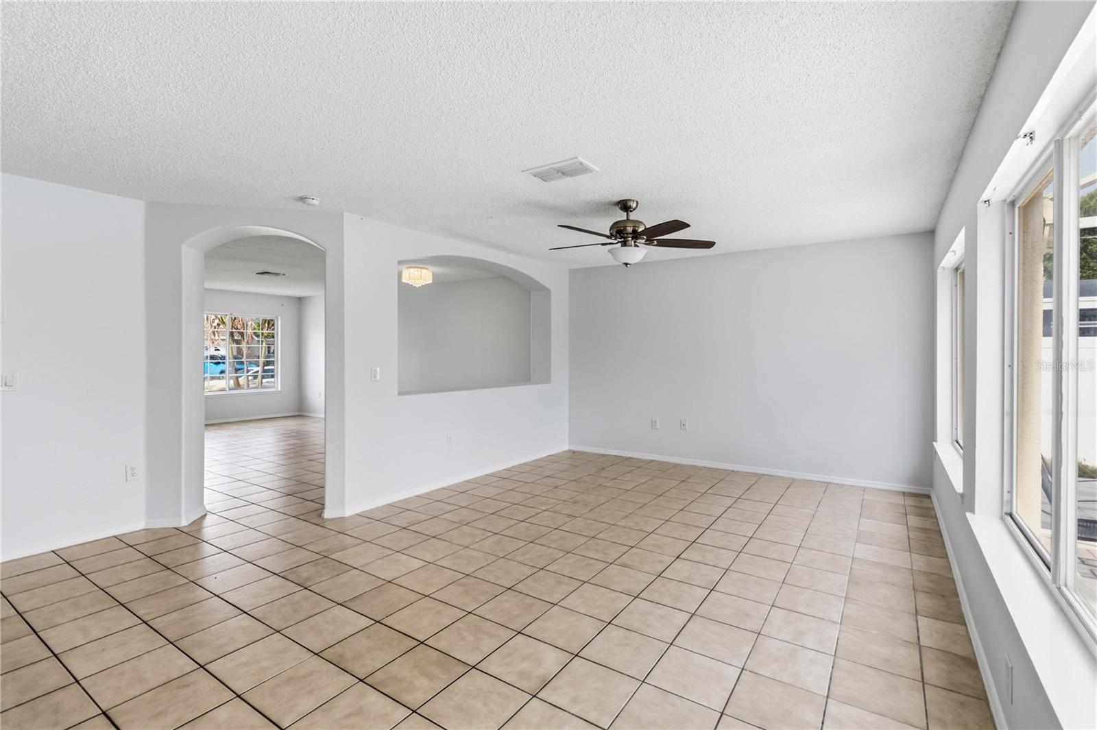 SANDPOINT AT MEADOW WOODS - Residential Lease
