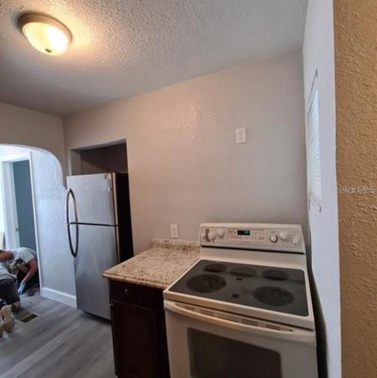 VINSETTA PARK ADD REV - Residential Lease