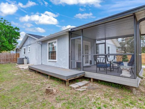 A home in TAMPA