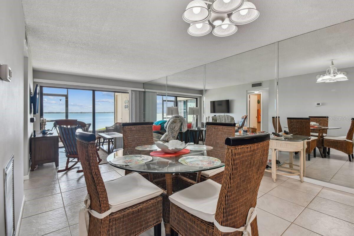 CASA DEL MAR CONDO II - Residential Lease