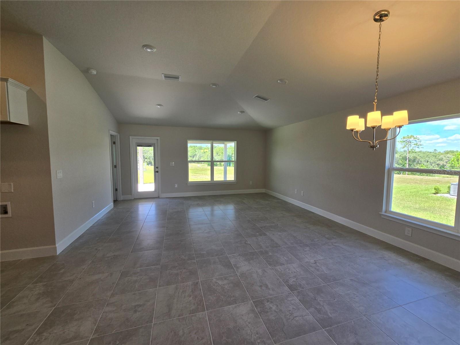 THE FAIRWAYS AT TWISTED OAKS - Residential