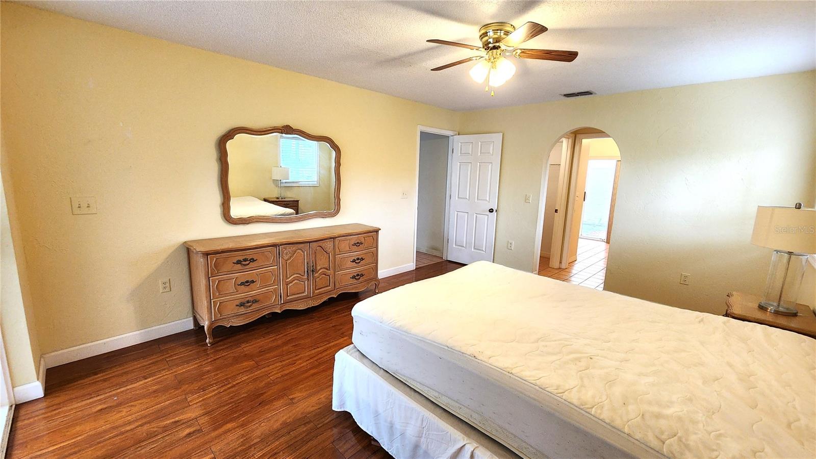 VIZCAYA PH 6, 10&11 - Residential