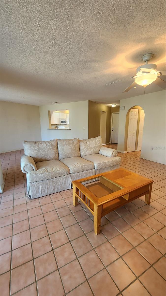 VIZCAYA PH 6, 10&11 - Residential