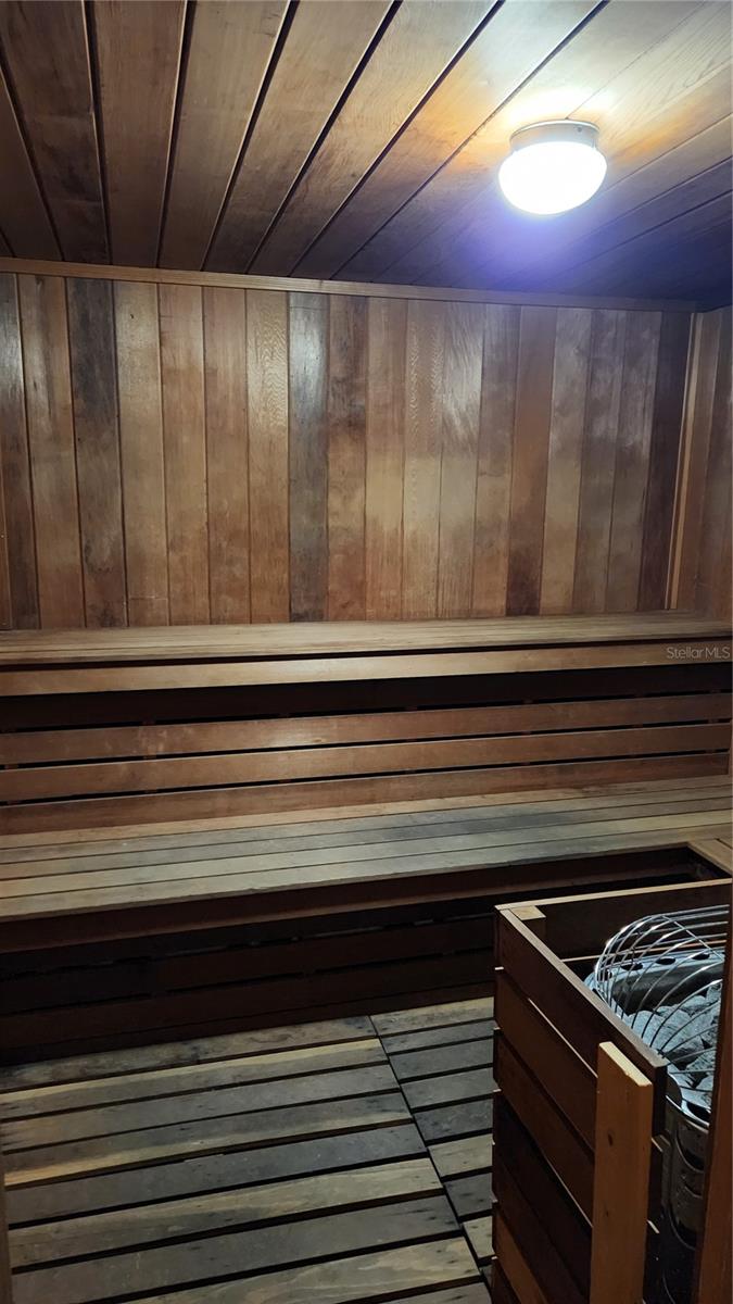 VIZCAYA PH 6, 10&11 - Residential