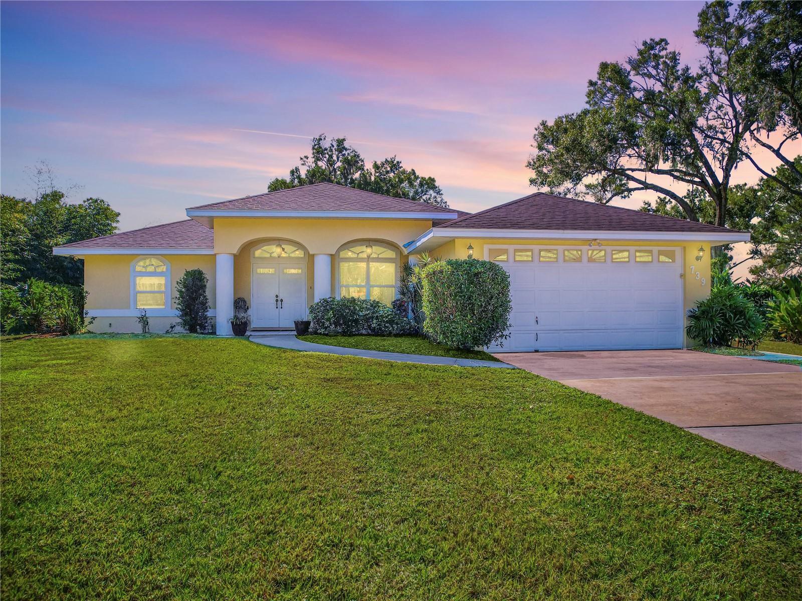 HALL ESTATE - Residential