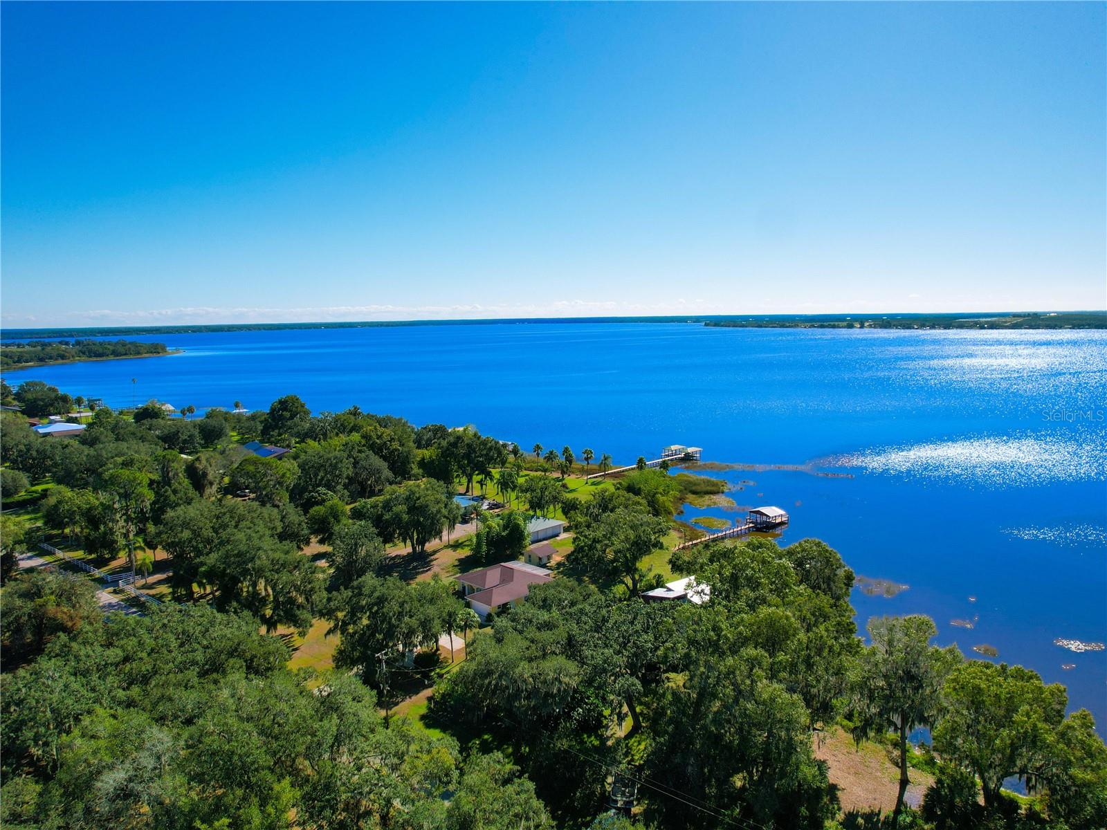 HALL ESTATE - Residential