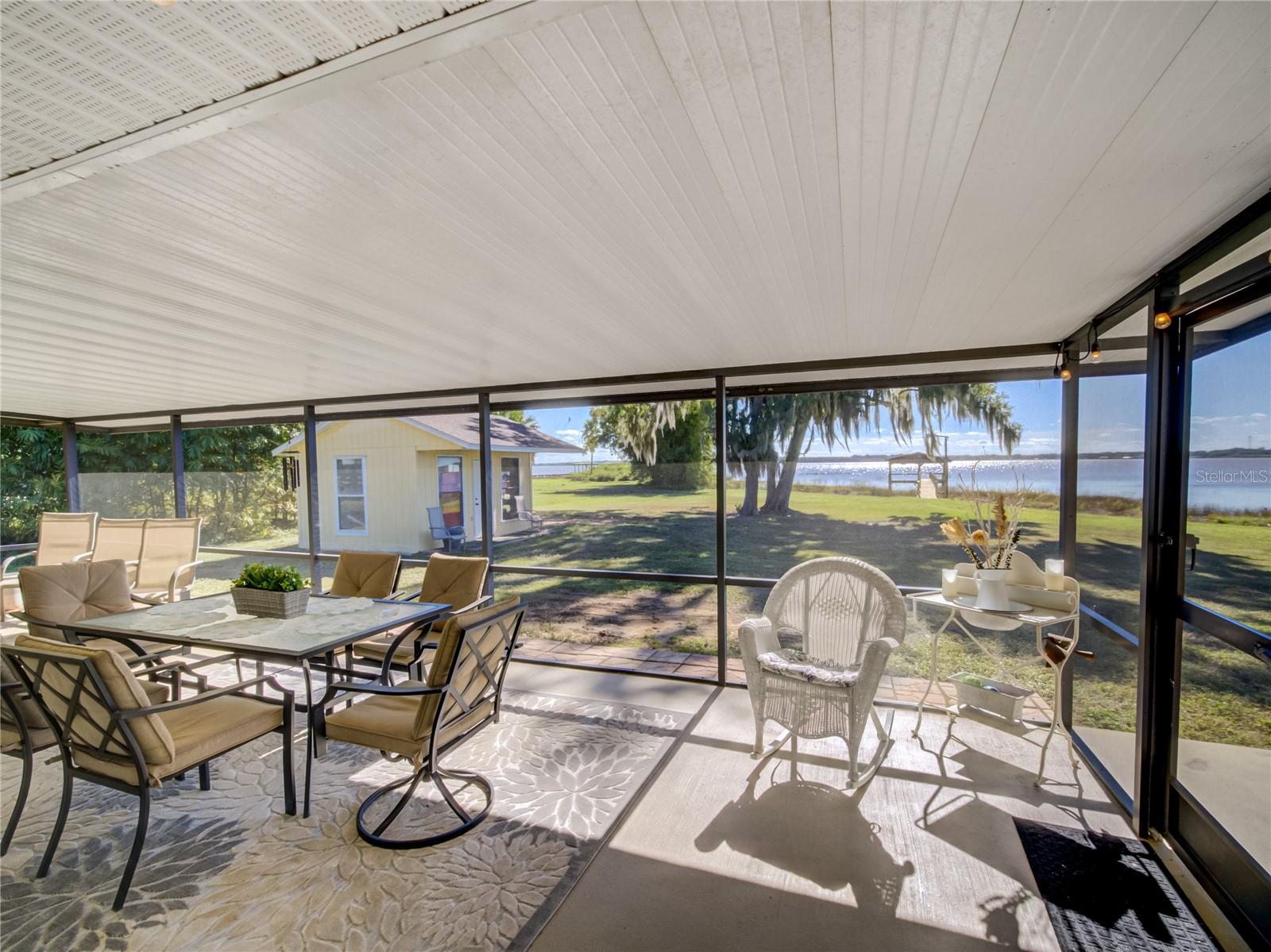 HALL ESTATE - Residential