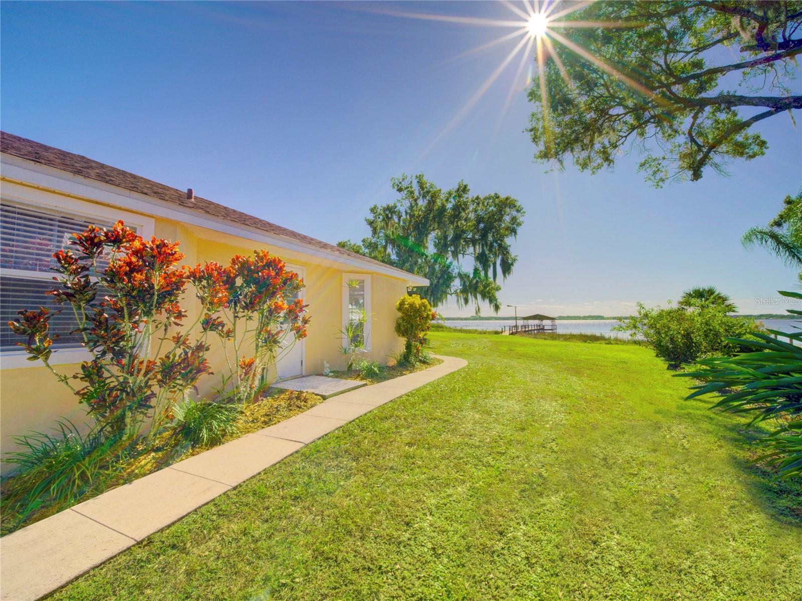 HALL ESTATE - Residential