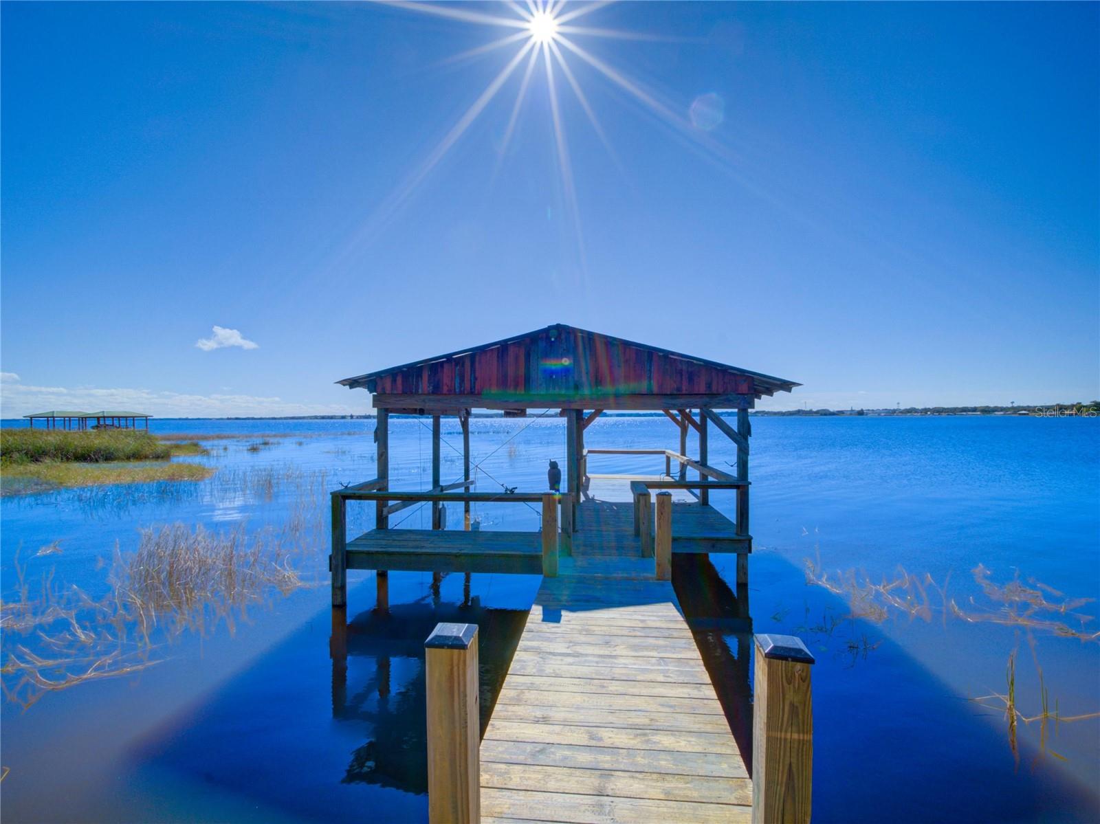 HALL ESTATE - Residential