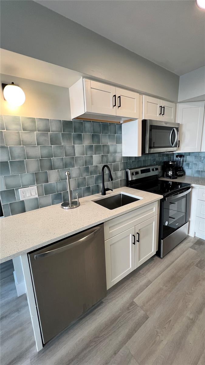 BAY HAVEN - Residential Lease